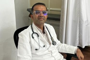 Dr Mayank Chugh, Best Doctor for ERCP in Gurgaon Haryana, Best Gastro Specialist for CBD Stone Treatment, ERCP in Gurgaon